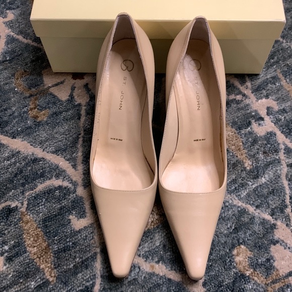 St. John Shoes - St. John Pumps
